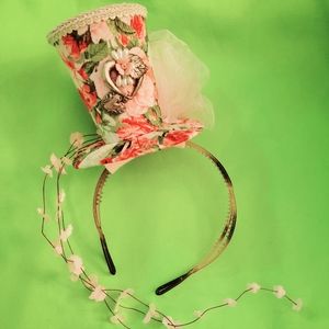 🎉 Headband Girls Top Hat Floral Design